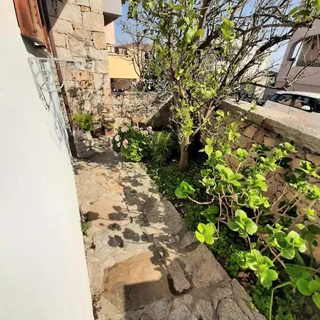 I Giardini Di Carmen * Λα Μανταλένα